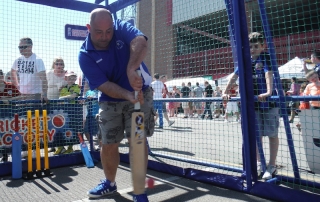 2013_05_06 Cricket_ECB_LMS_LoveLife_BarnsleyFC - 104.jpg